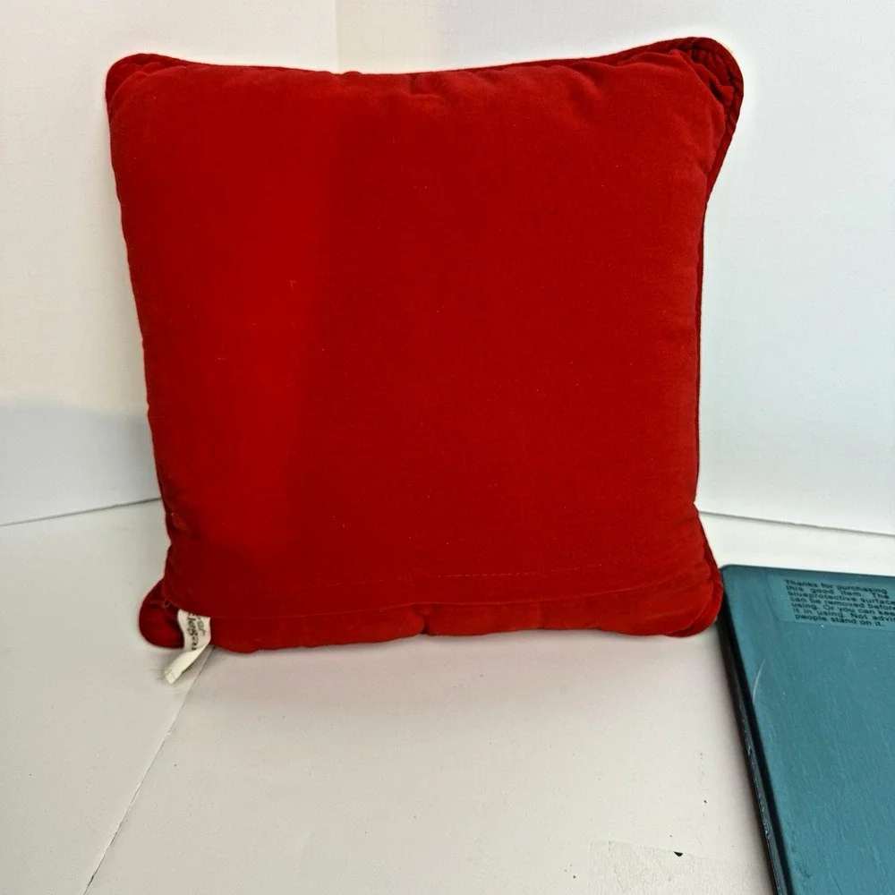 Vintage Imperial Elegance Needlepoint Pillow‎ Christmas Seasons Greetings Wool